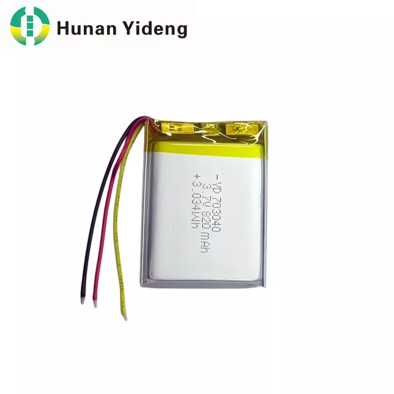 703040 Batería prismática pequeña de 3,7 V y 820 mAh